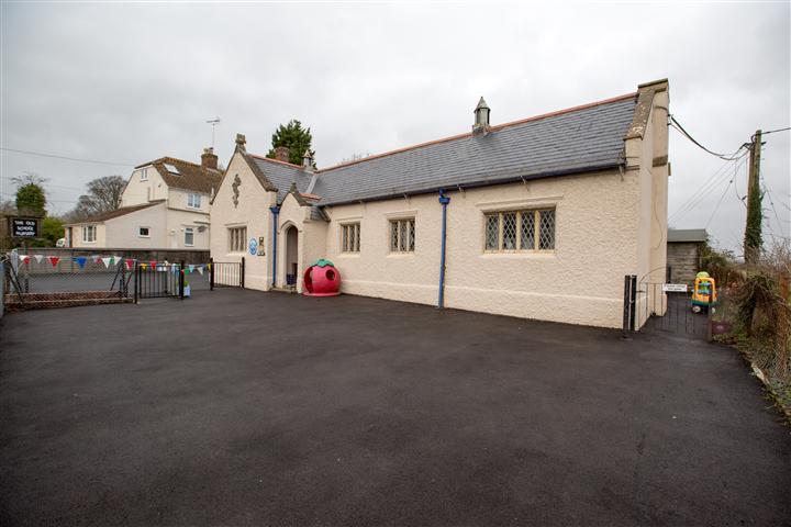 Cheverell Old School Nursery is an ‘Outstanding’ Ofsted-registered, children’s day nursery with capacity for 34 children aged 2 to 5-years-old.